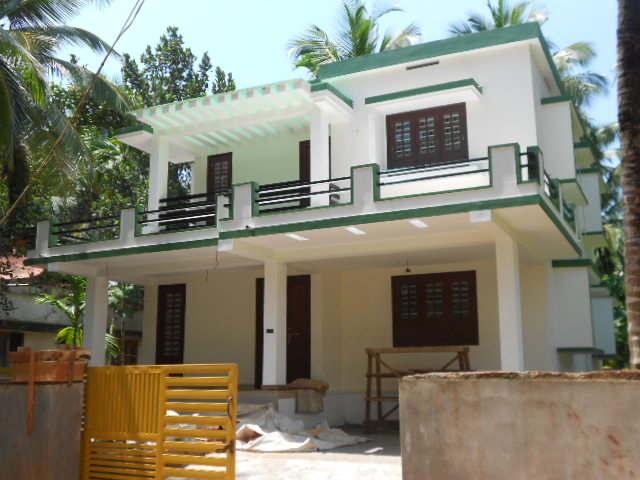 House/Villas House in Karanthur Kozihikode 