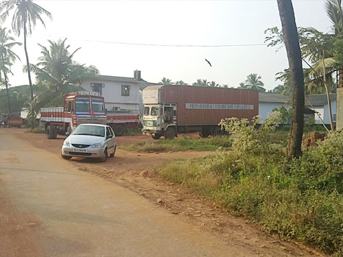 buy commercial land in calicut, ferook
