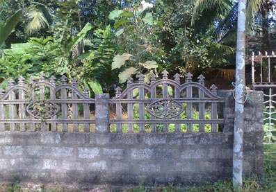 very attractive house plot for sale in calicut