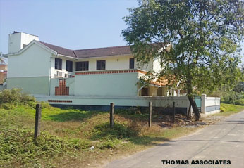 big house for sale in eranhipalam