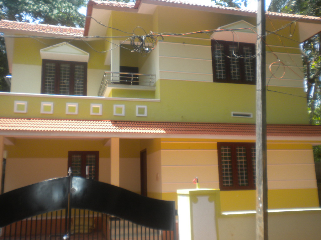house for sale in calicut.ngo quarters.