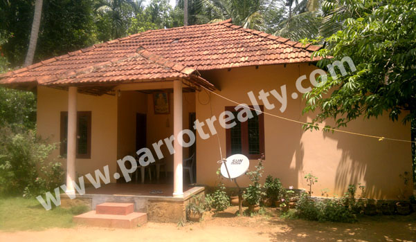 small house with 43 cent land for sale in kenichira.