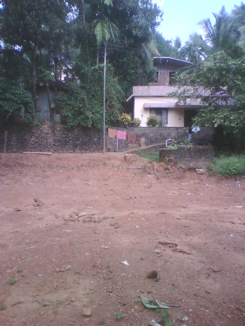 10.5 cents residential land for sale in malaparamba
