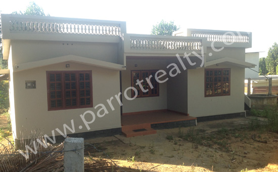 3bedroom house with 22 cent for sale in kundala