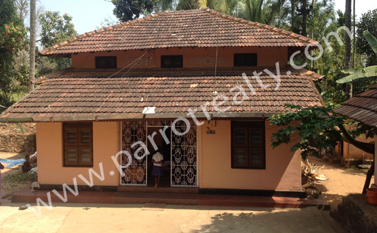 independent house with 1.30acre land for sale at chulliyode