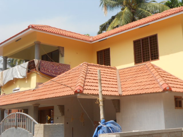5 bhk house for sale in malaparamba near housing colony,calicut