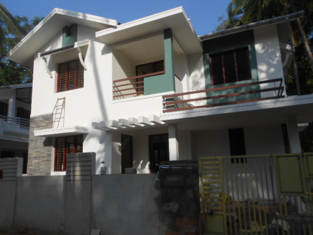 house for sale in calicut easthill
