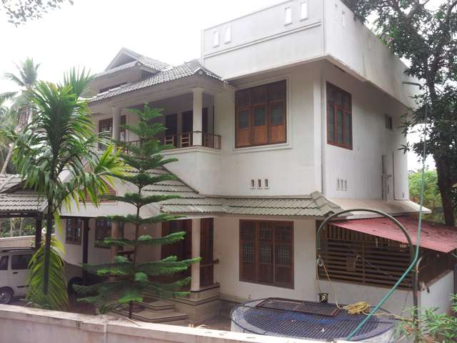 independent house/villa in paroppadi, calicut