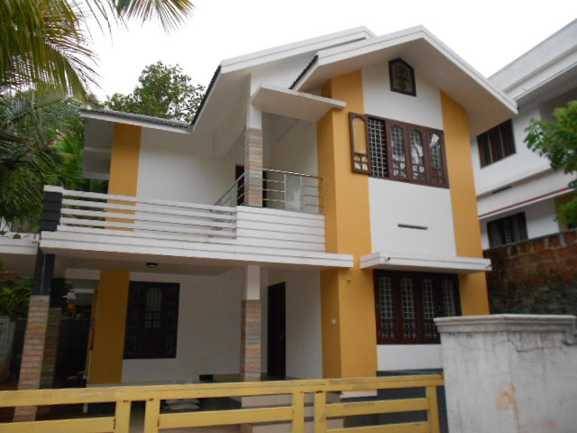 house near chelavoor for sale .this house is only 350 meter wayanad
