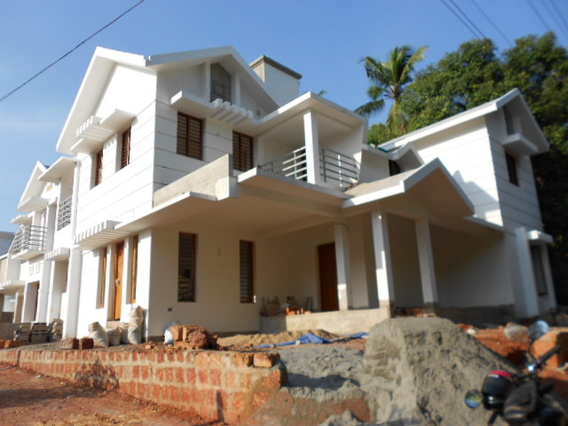 3000sqft 4bhk independent house for sale near thondayad jn , calicut.