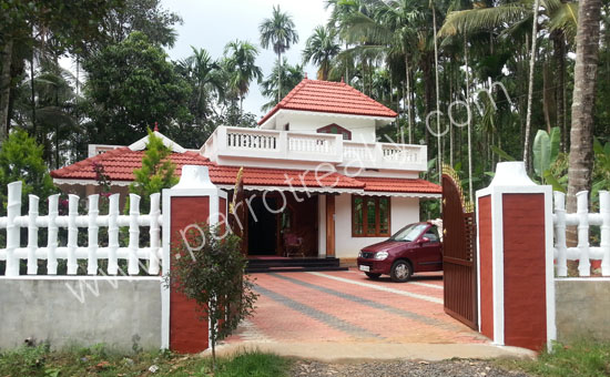 11 cent land with 1500sqft house for sale in batheri.