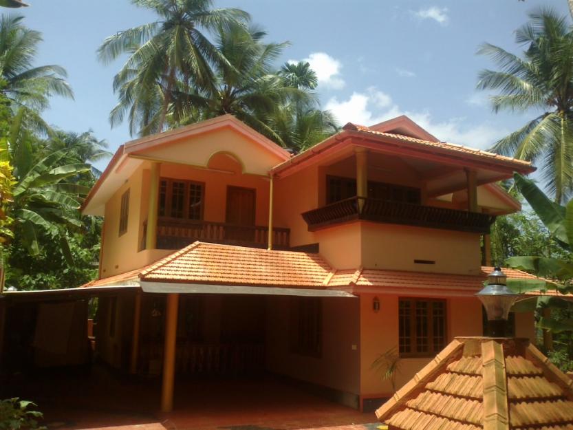 new 4 bhk pos house for sale at mundikalthazm....100 meter frm main