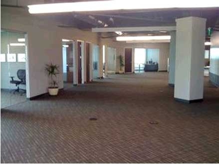 6000 sqft showroom space for rent in calicut town,warehouse calicut
