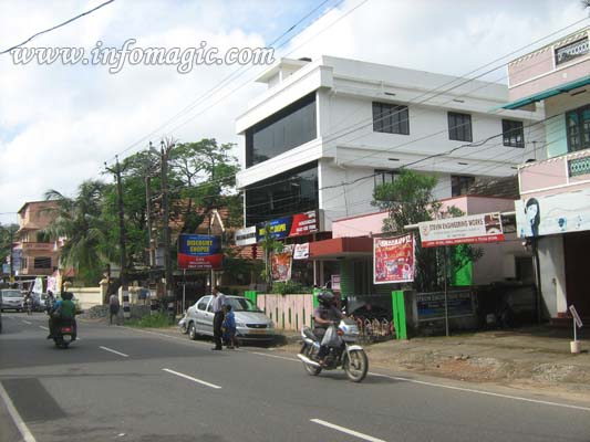 building for sale in calicut mavoor road.