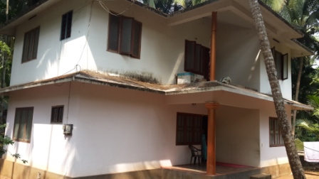 40 cents land and house for sale