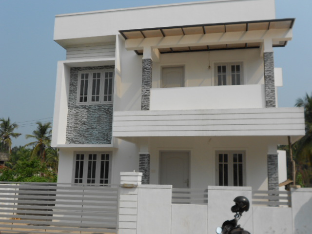 mankavu prestige school route patelthazham 5 cent 4 bedroom new house for
