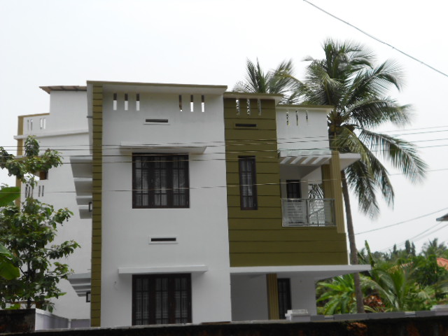 new modern 4 bhk house eranjikal 4.5 cent 1900 sqft near bypass