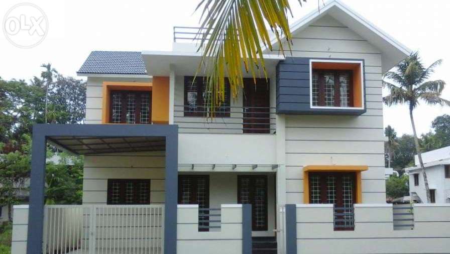 kunduparambu 4.5 cent 3 bhk house / 1775 sqft direct builder