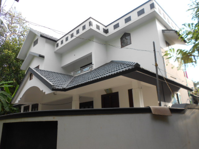 kannur road calicut at puthiyangadi 7 cent 4 bhk house 95 lakhonly