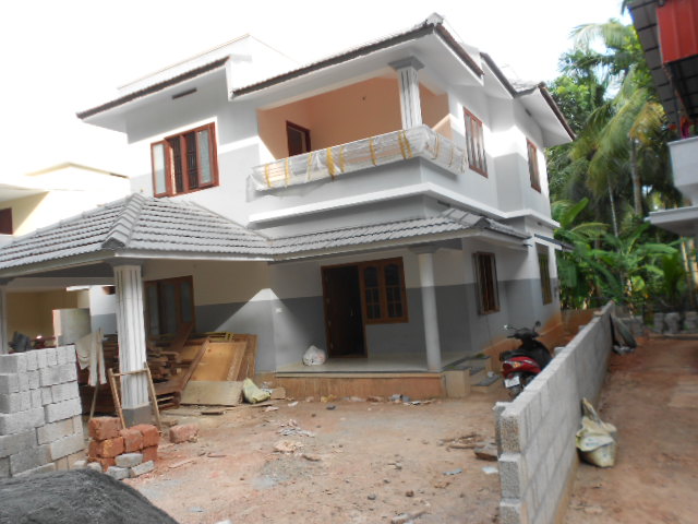 palazhy kozhikode near hilite mall thondayadu by-pass