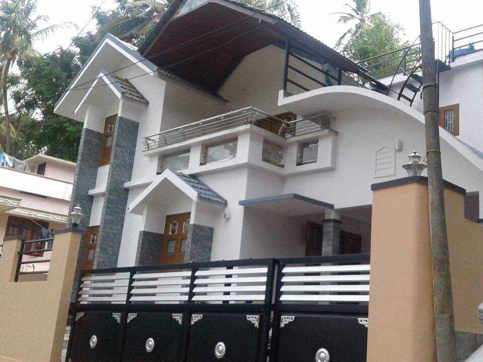 independent house/villa in kovoor,chevayoor