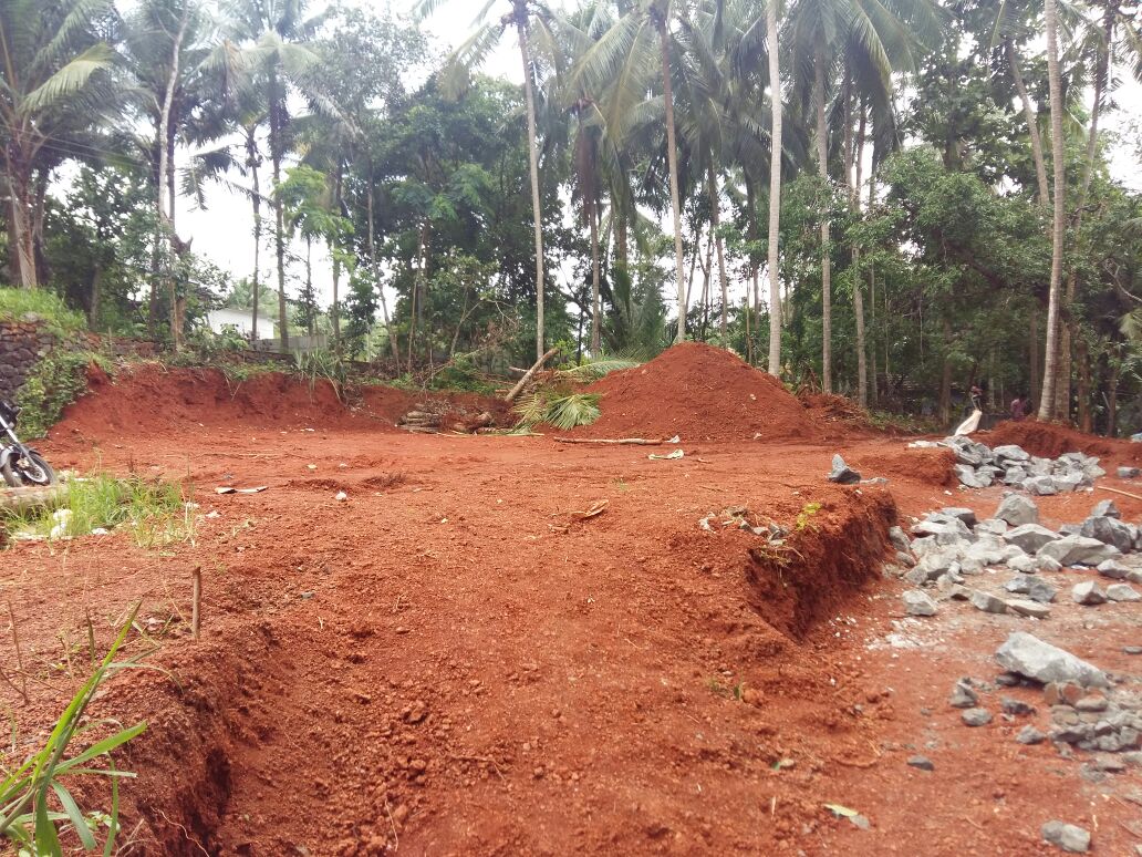 10 cent house plot karaparamba