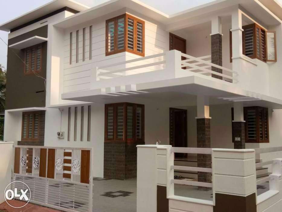 new house at paroppadi, malaparamba, vengeri ,moozhikkal and chevayur