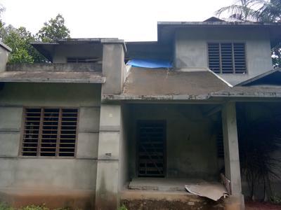 house for sale poovattuparamba