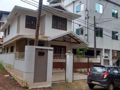 house for sale ngo quarters vellimadukunnu paropady